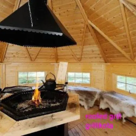Holiday Karhu Holiday home *